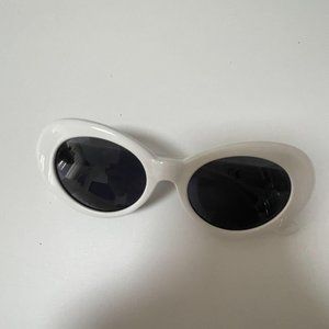 Handmade sunglasses in white